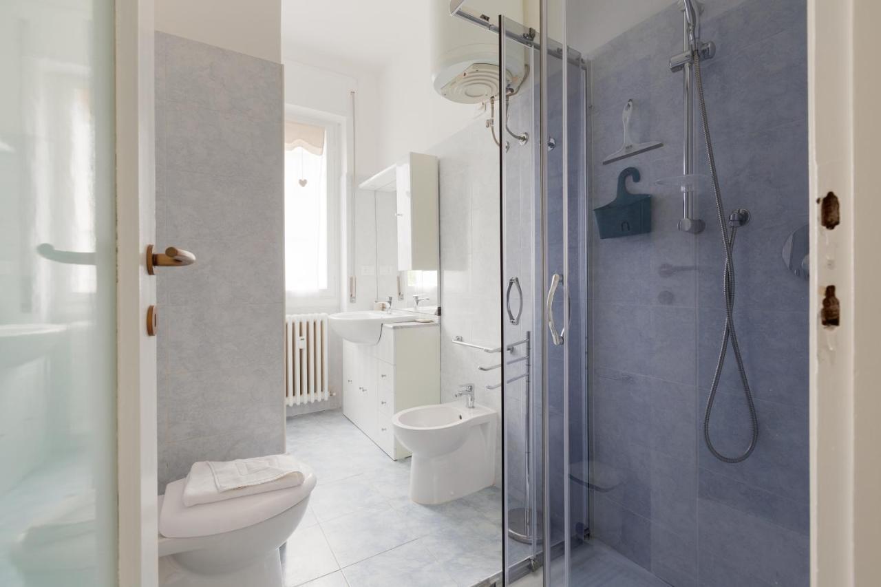 Apartment With Balcony -Bisceglie Red Line Subway Milano Ngoại thất bức ảnh