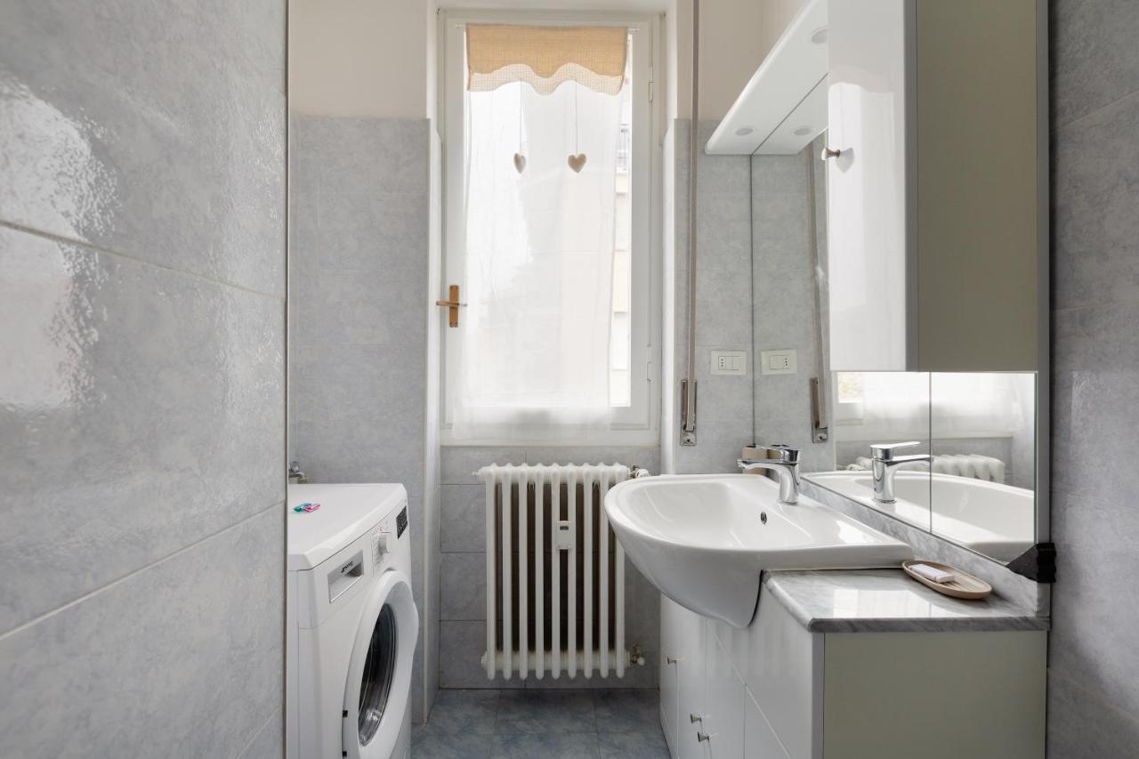 Apartment With Balcony -Bisceglie Red Line Subway Milano Ngoại thất bức ảnh